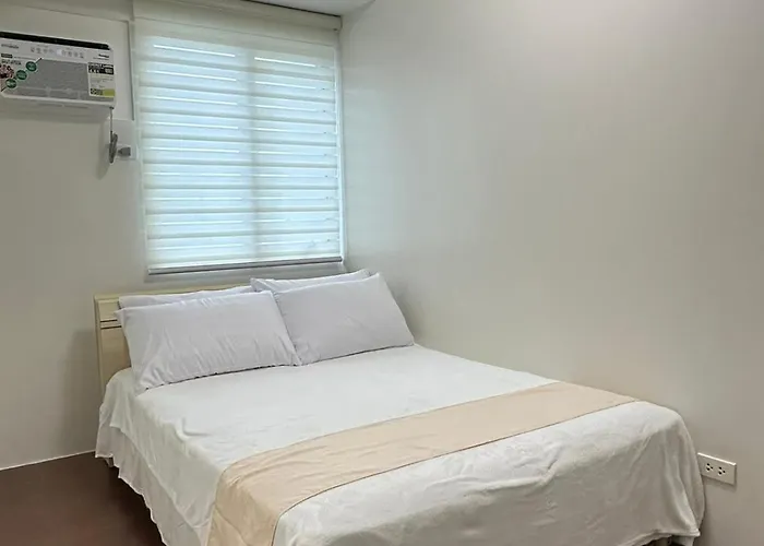Welcome To Jade Place At Pioneer Woodlands * Manila