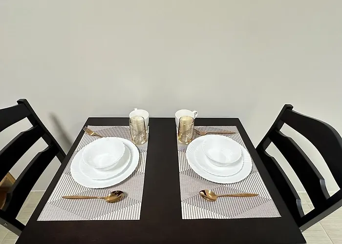 Welcome To Jade Place At Pioneer Woodlands * Manila