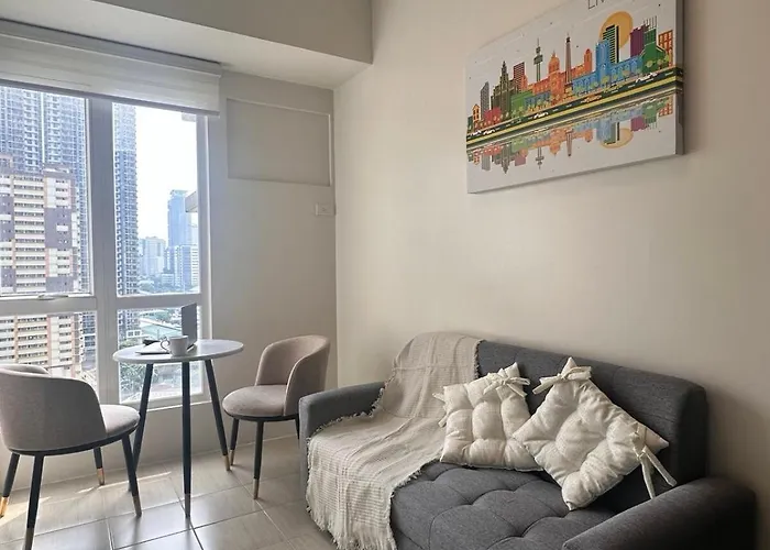 Welcome To Jade Place At Pioneer Woodlands * Manila